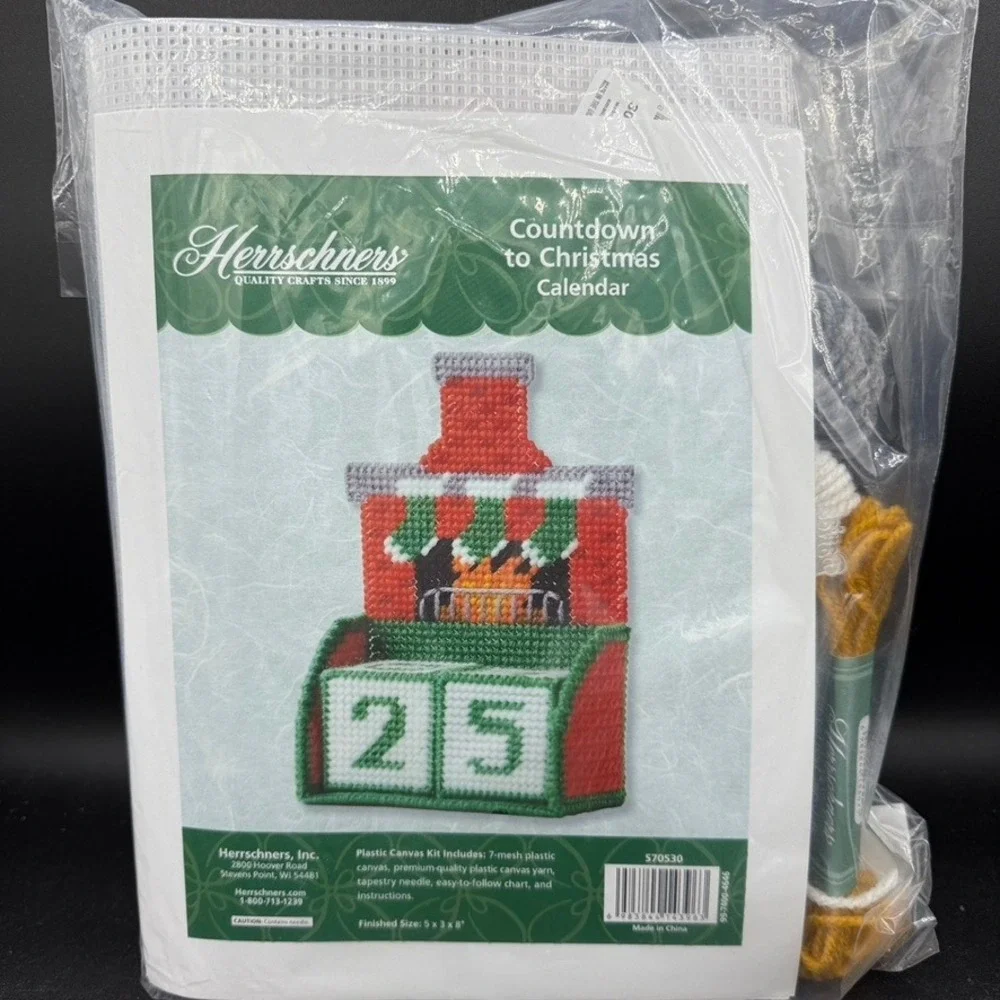 Vtg Herrschners Count Down‎ Days to Christmas Plastic Canvas Kit New Retro Craft